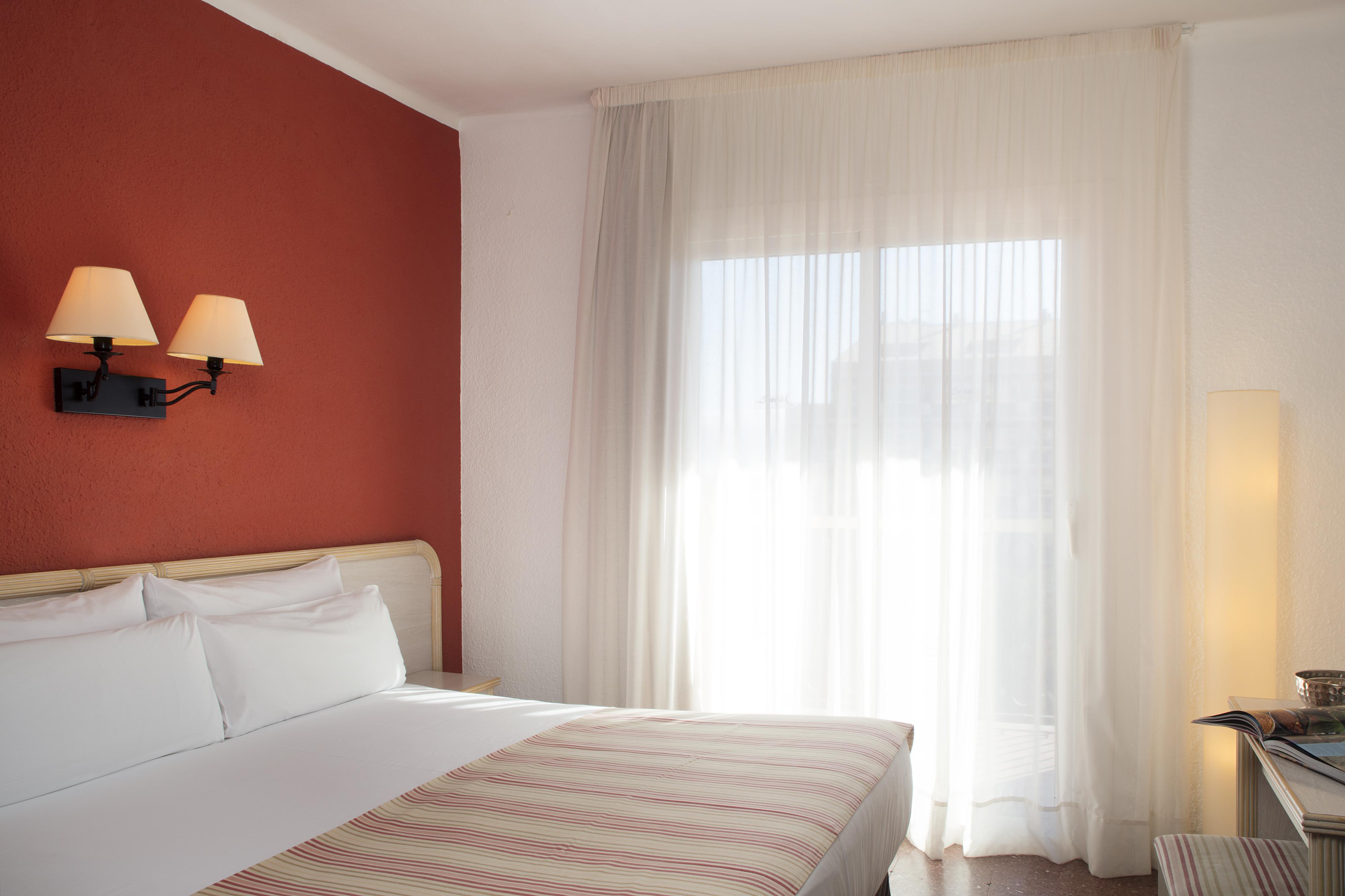 Luna Park Hotel Yoga & Spa 马尔格莱特德玛 外观 照片